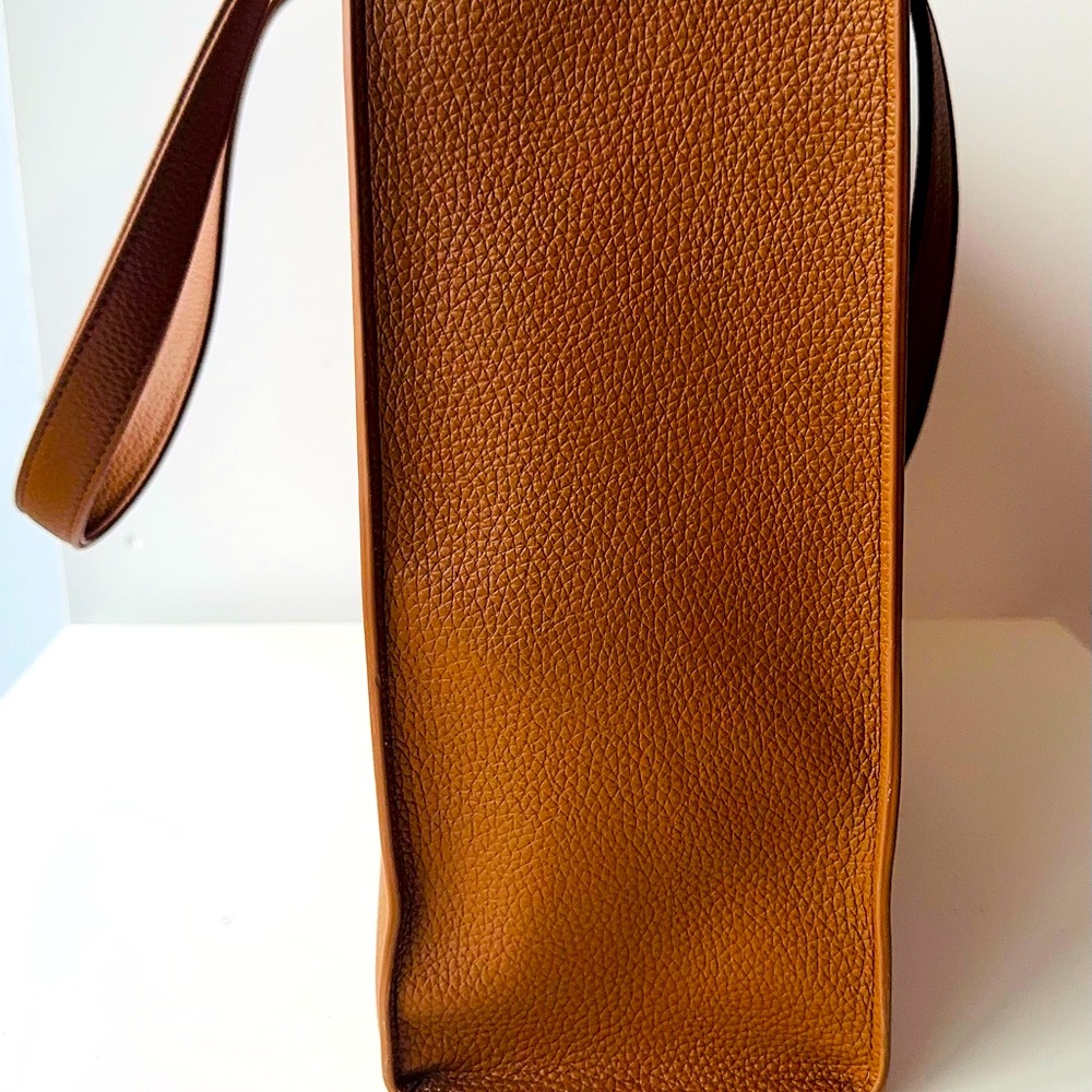 Simons Leather Tote - Picture 5 of 5